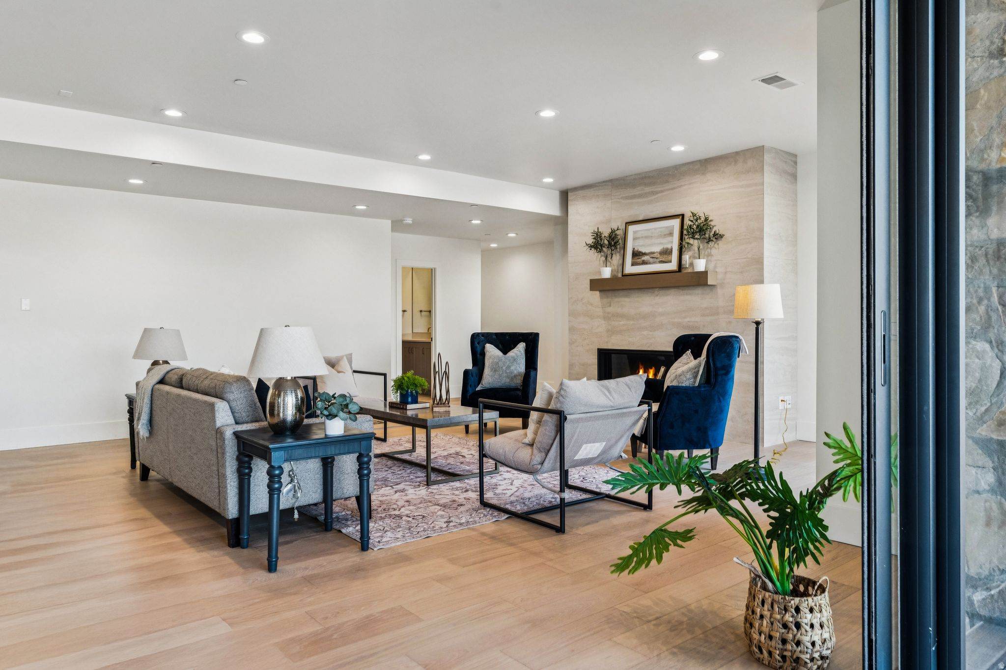 RED LEDGES - Residential