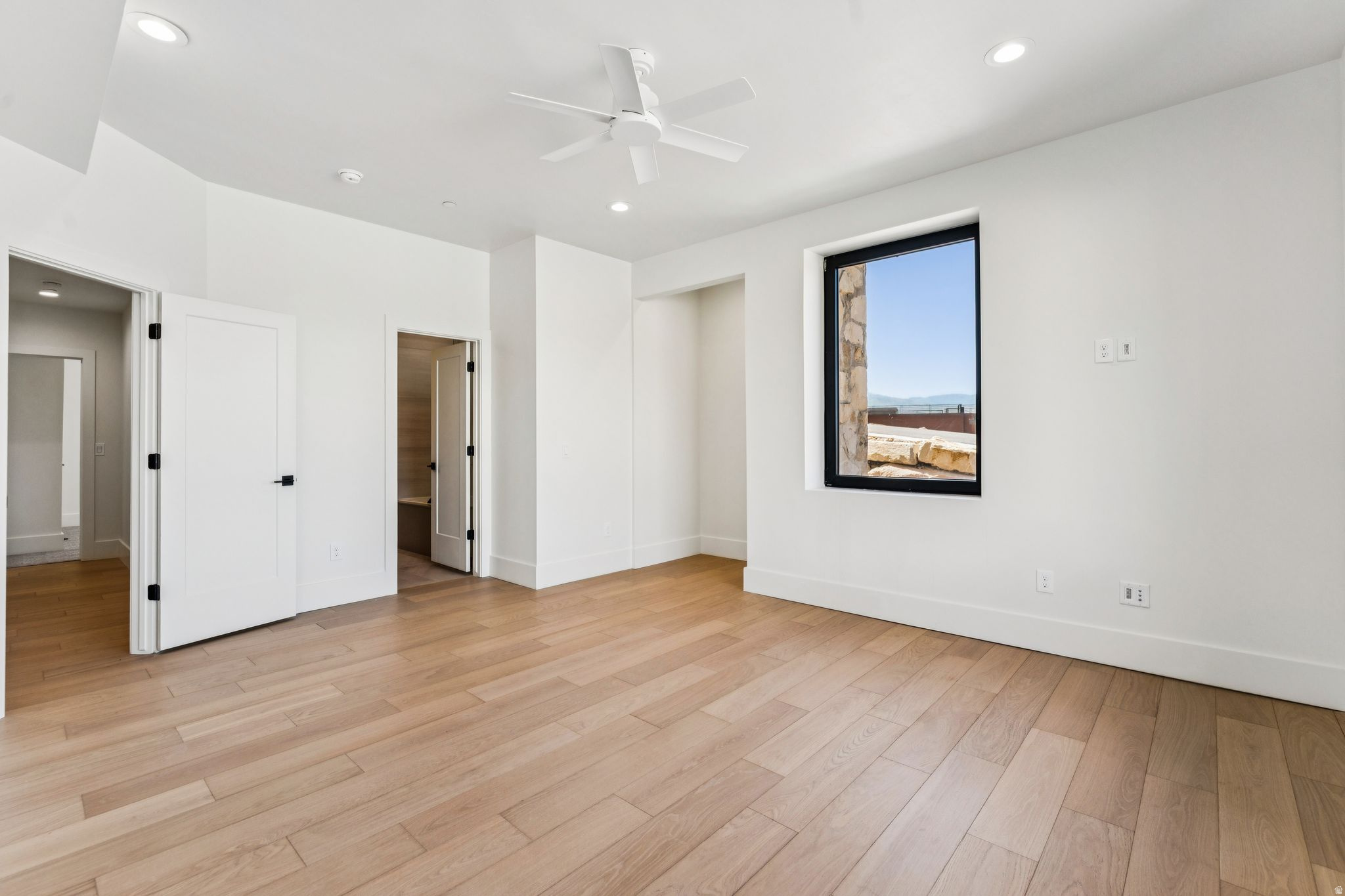 RED LEDGES - Residential