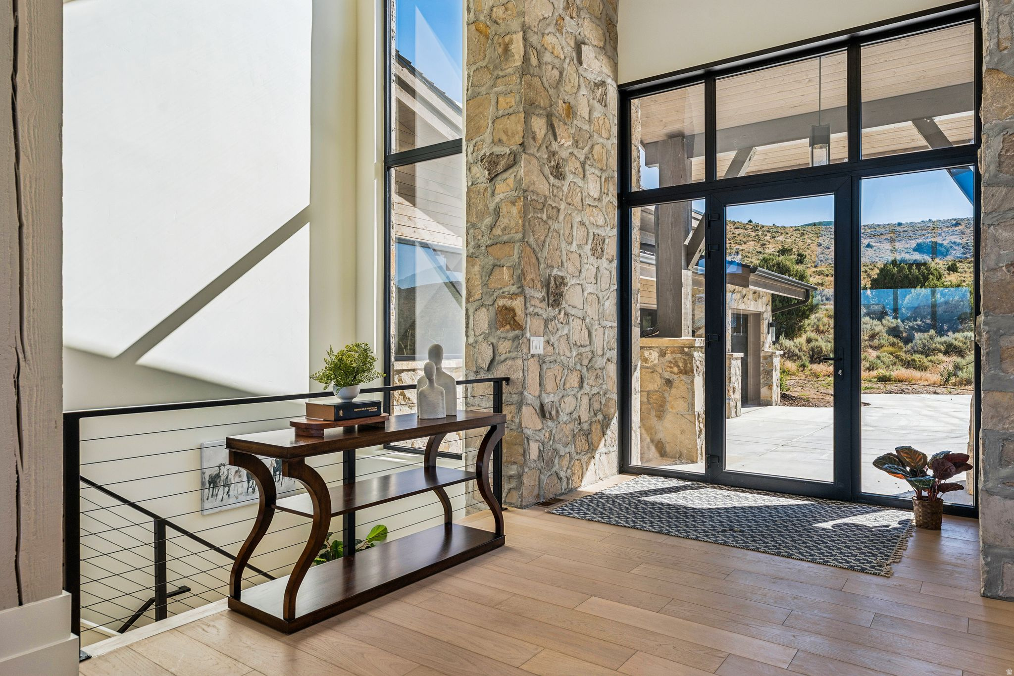 RED LEDGES - Residential