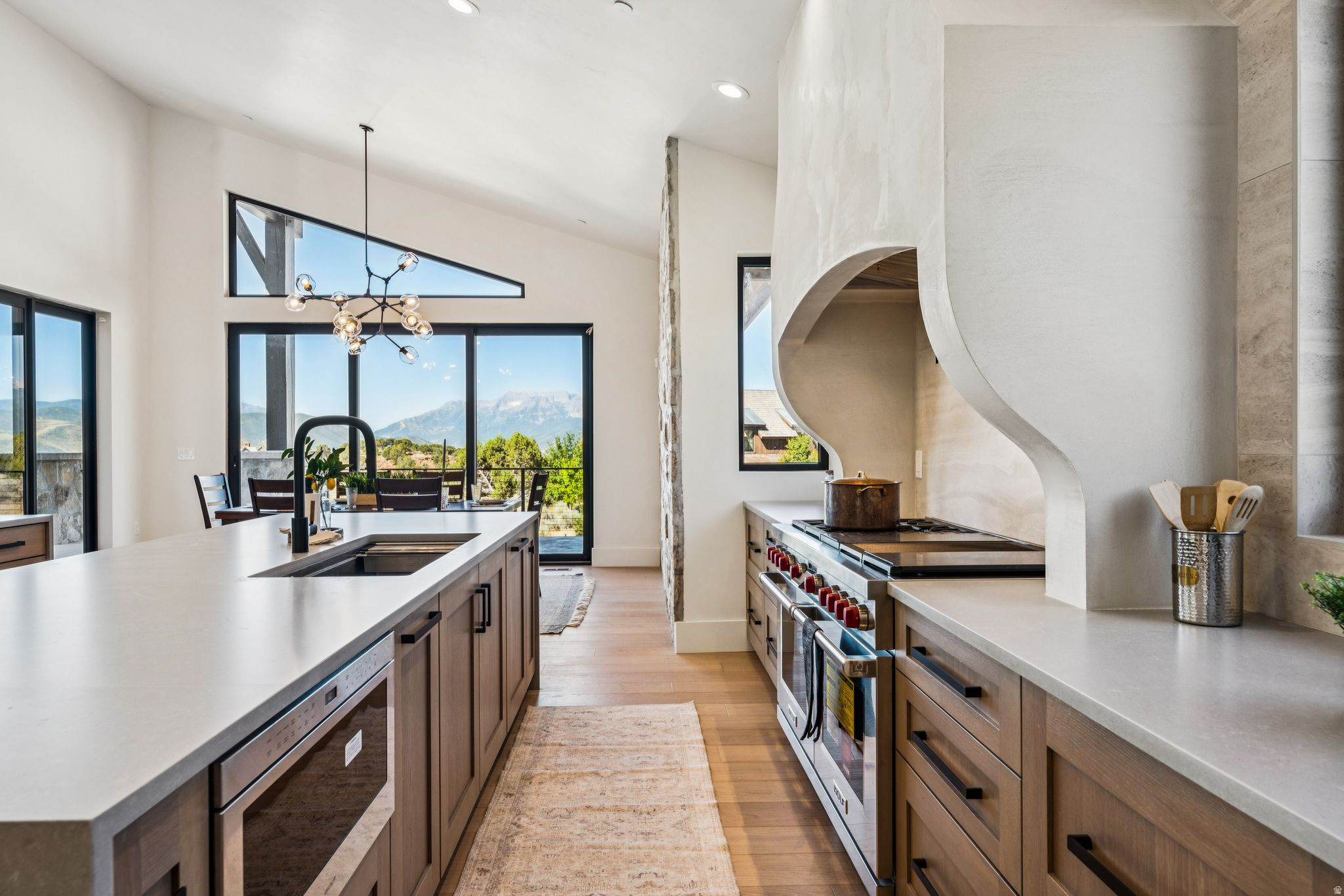 RED LEDGES - Residential