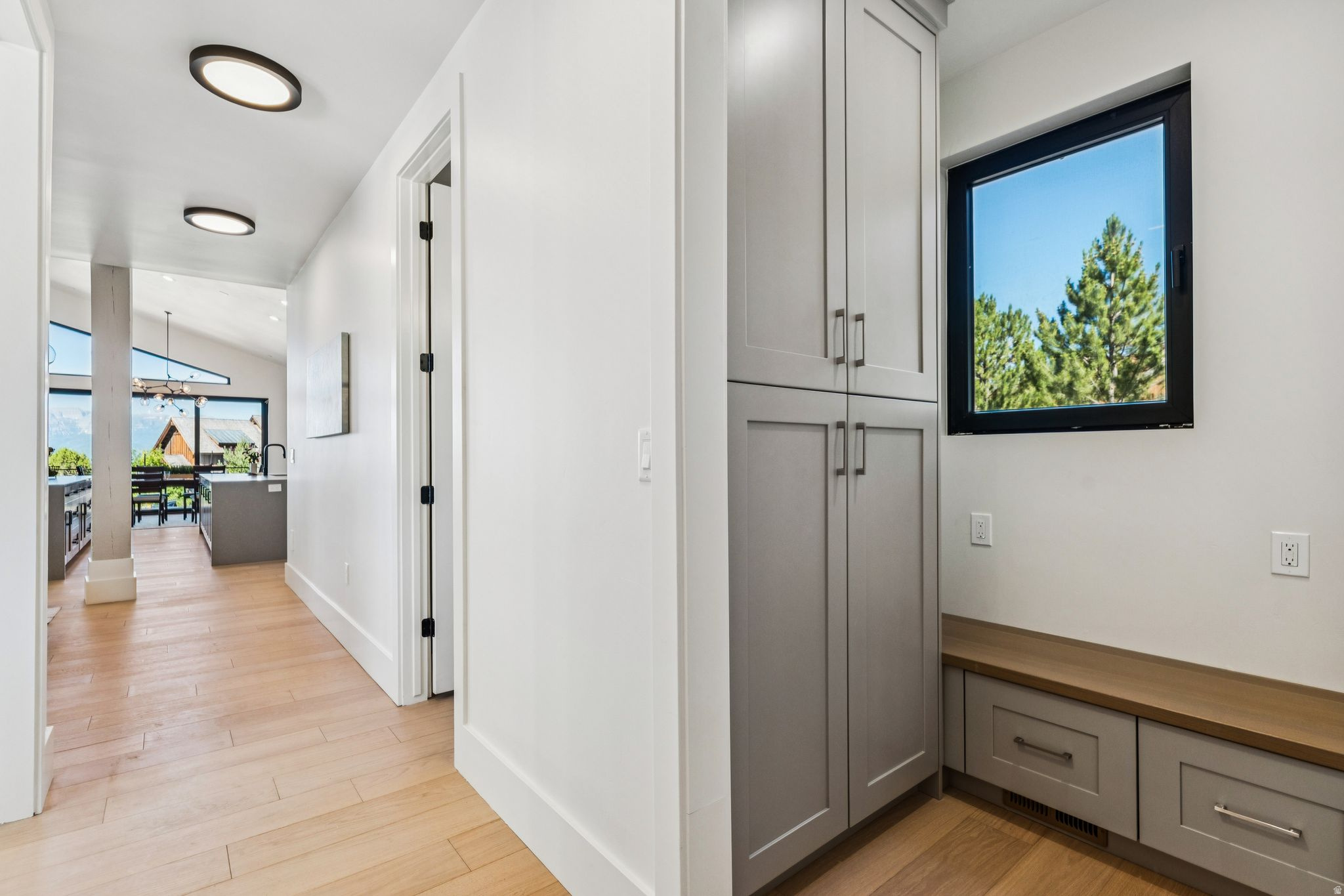 RED LEDGES - Residential