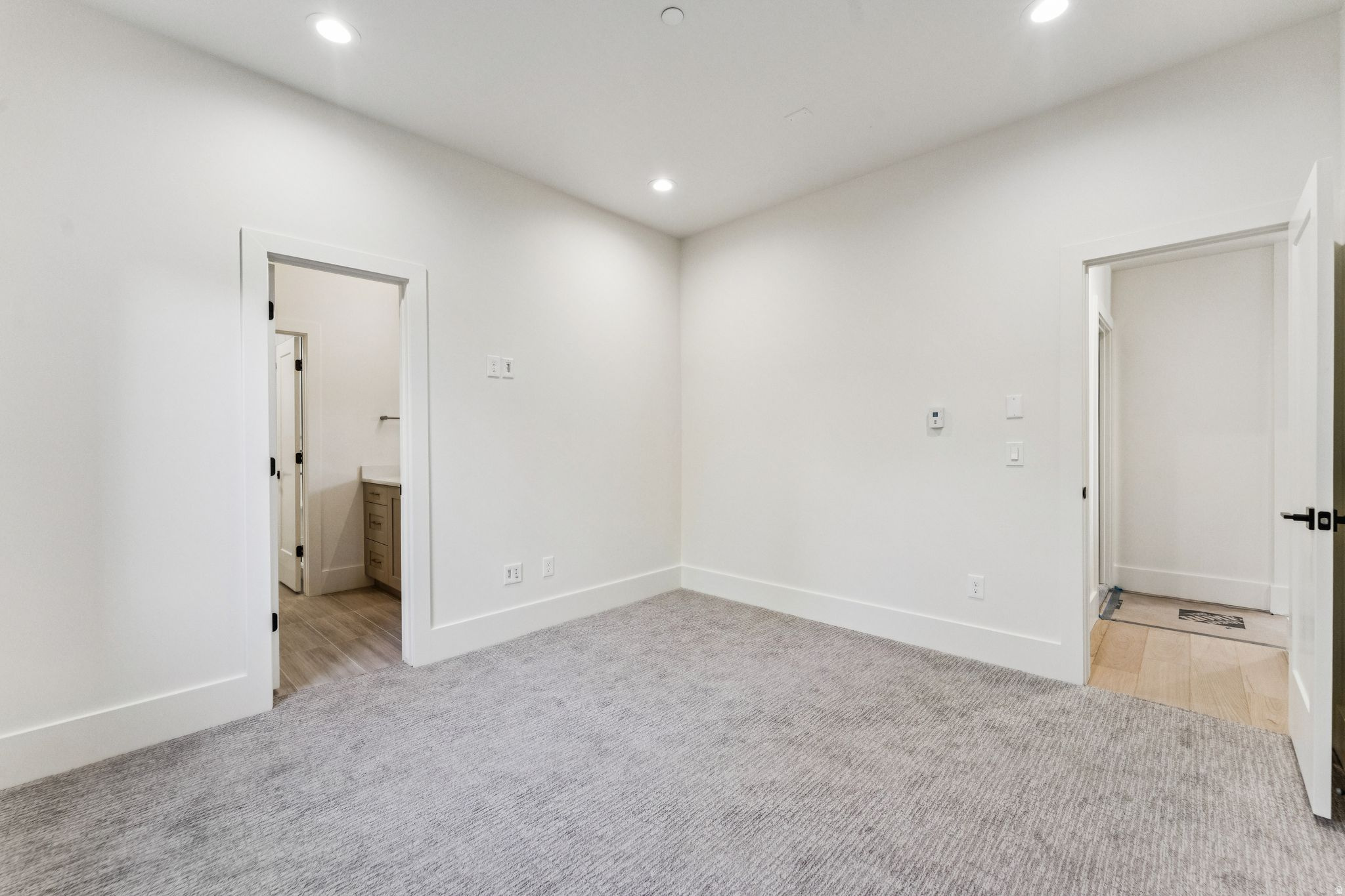 RED LEDGES - Residential