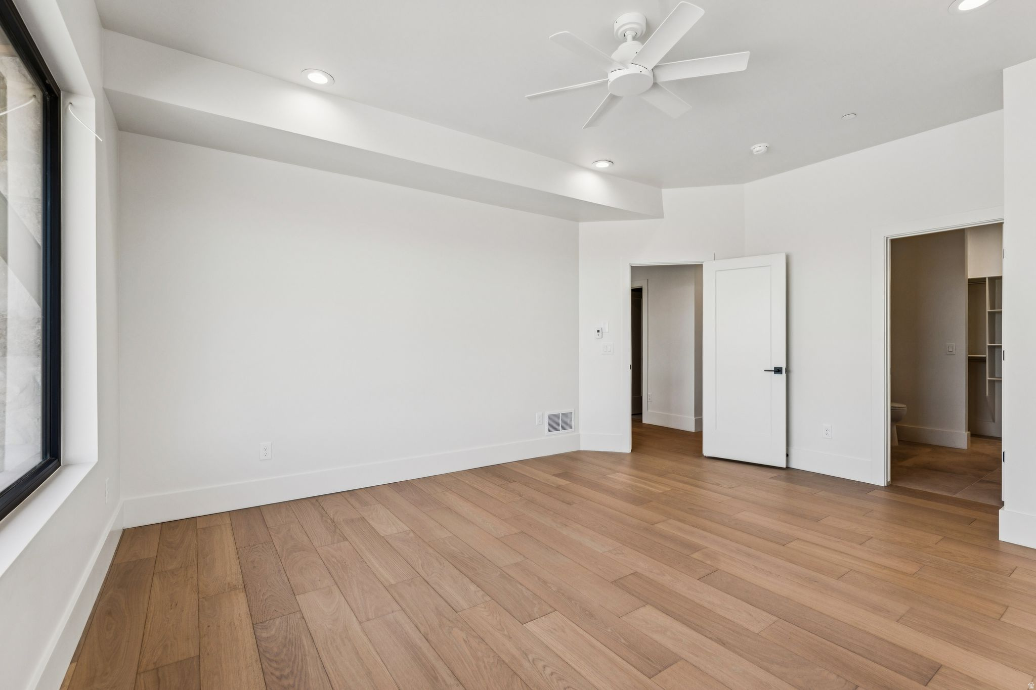 RED LEDGES - Residential