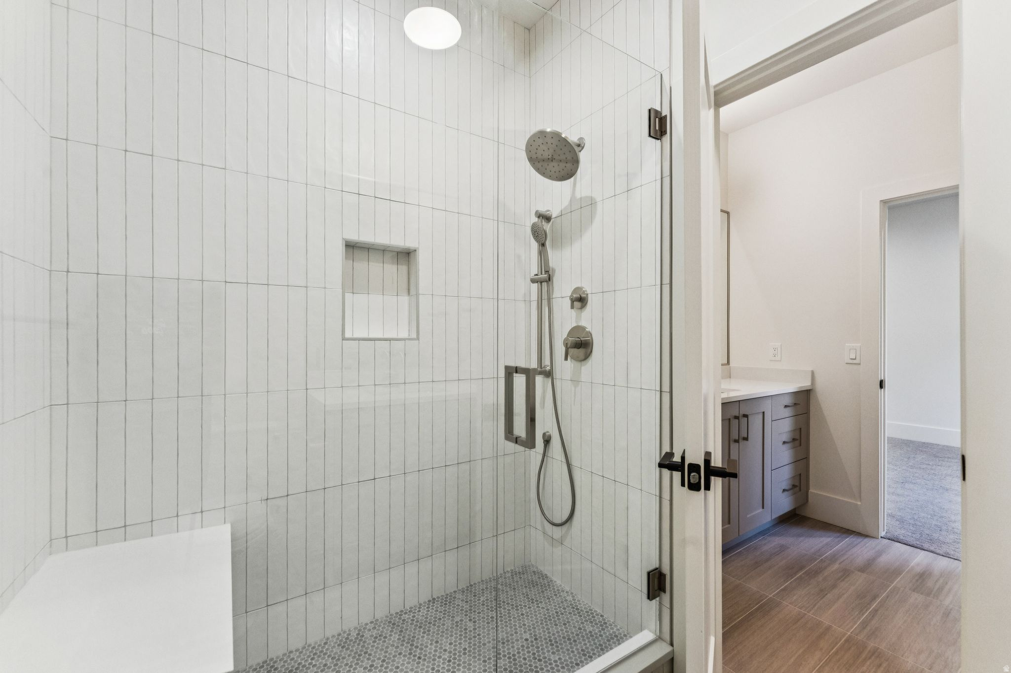 RED LEDGES - Residential