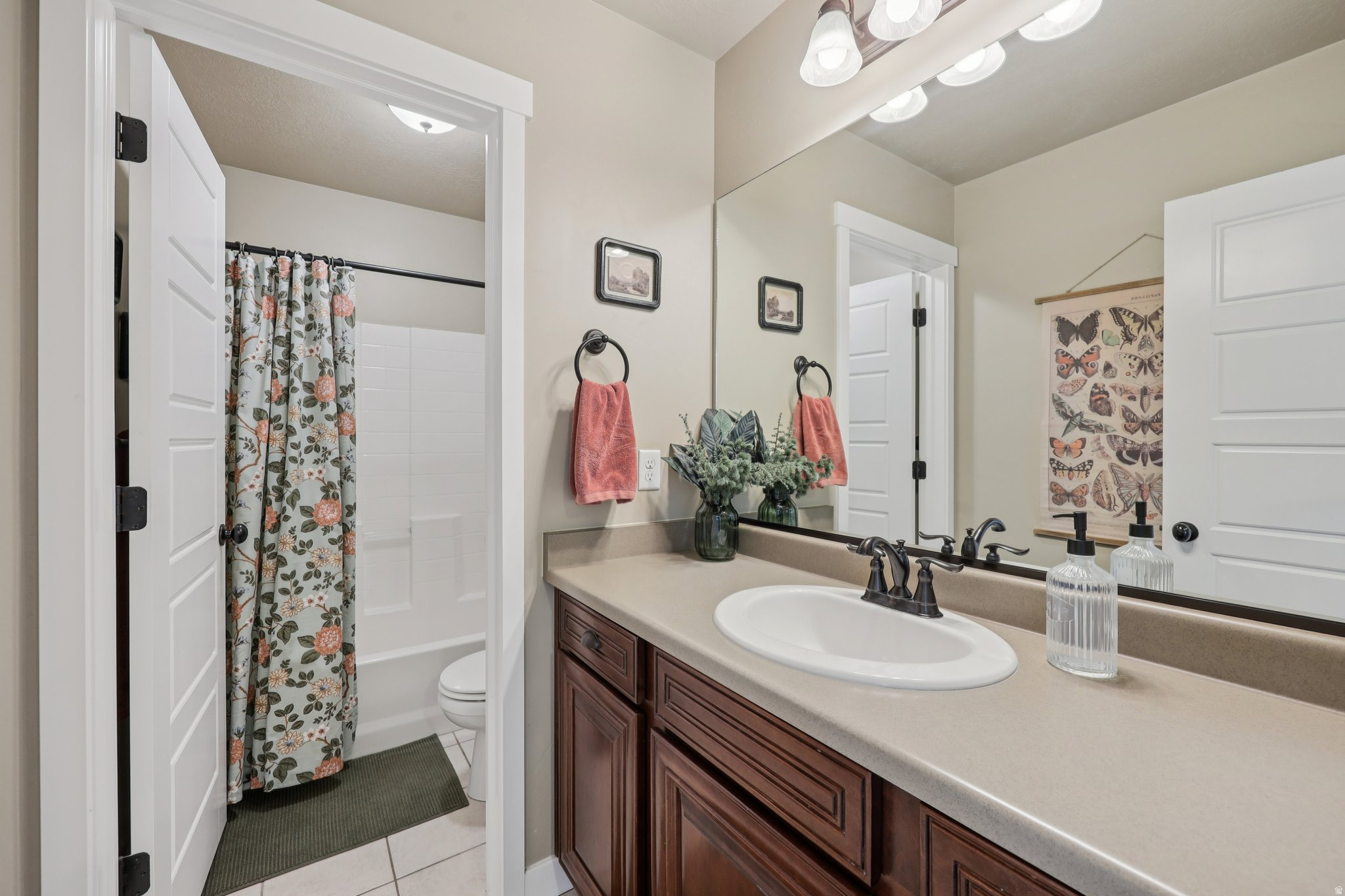 GARDEN GLEN - Residential