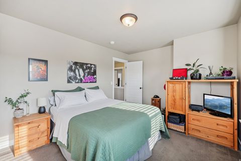 Tiny photo for 227 E ST GERMAIN WAY, Sandy, UT 84070 (MLS # 2129787)