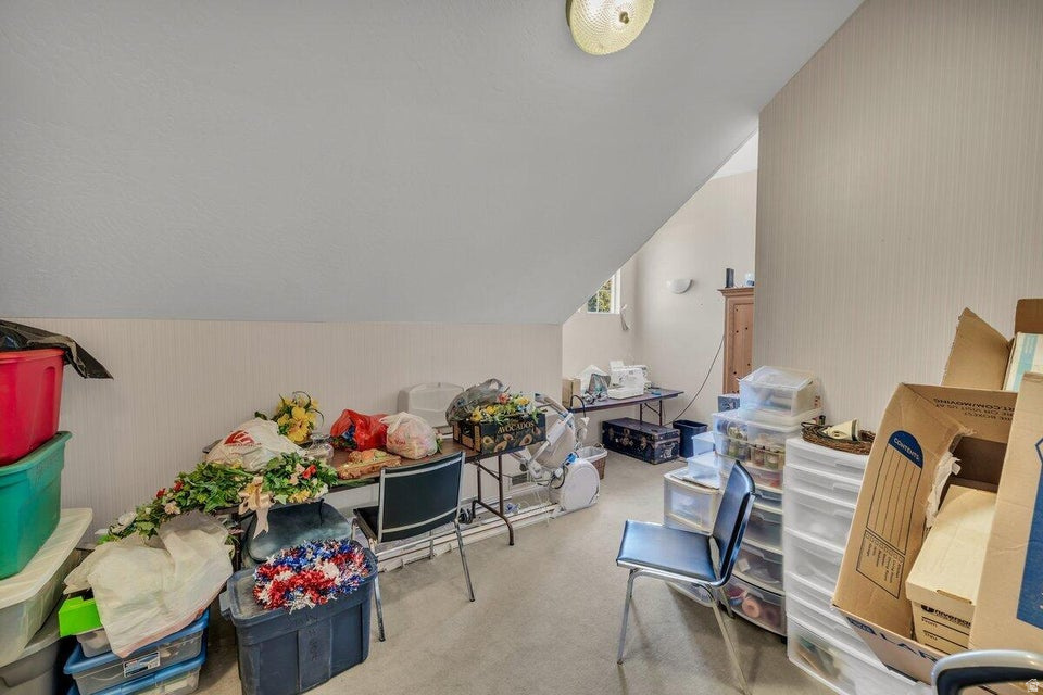 HARRISBURG LAKESIDE EST 2 - Residential