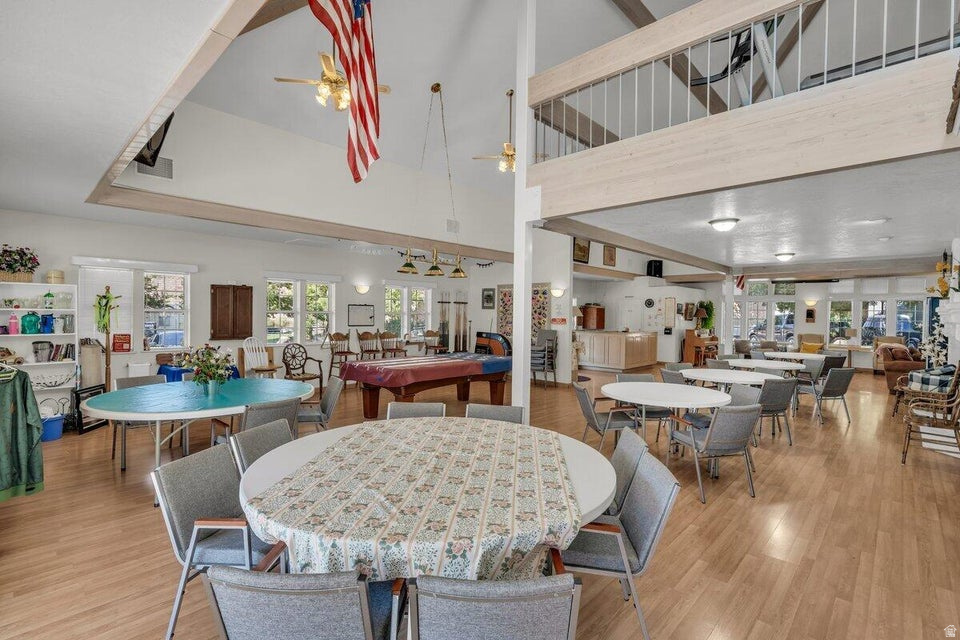 HARRISBURG LAKESIDE EST 2 - Residential