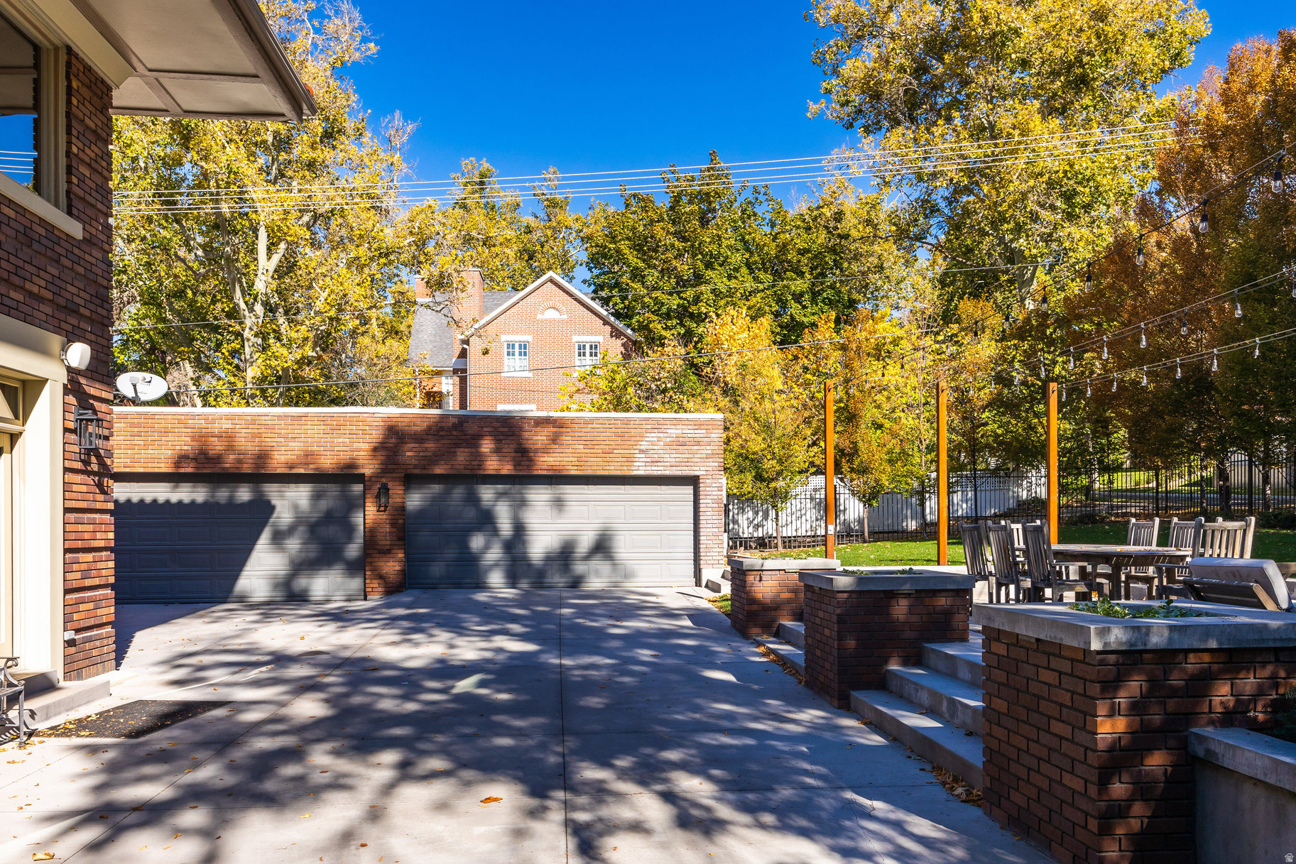 POPPERTON PLACE - Residential