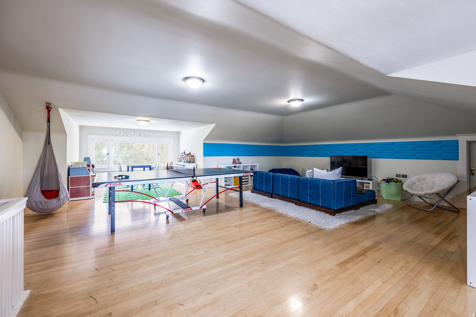 POPPERTON PLACE - Residential