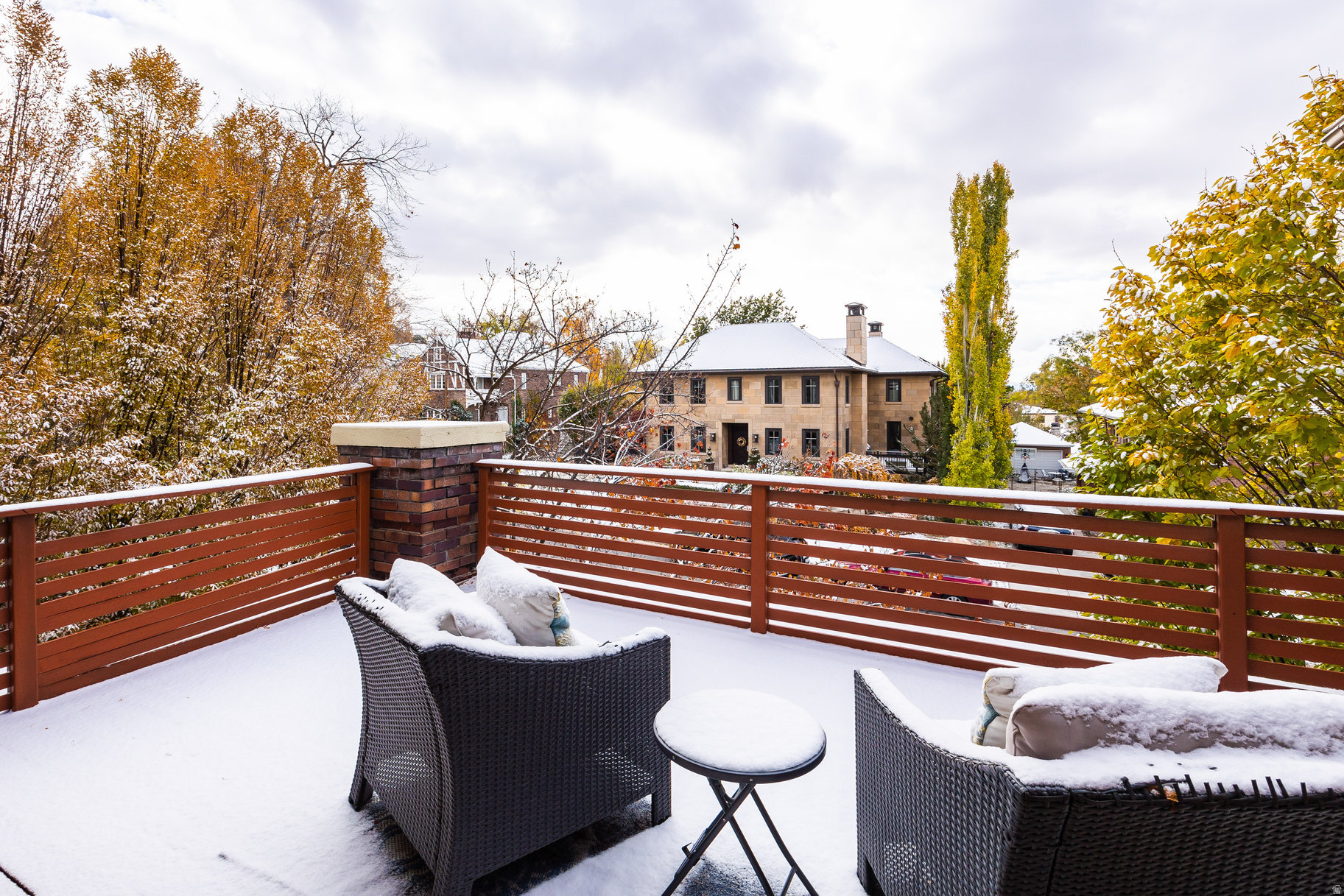 POPPERTON PLACE - Residential