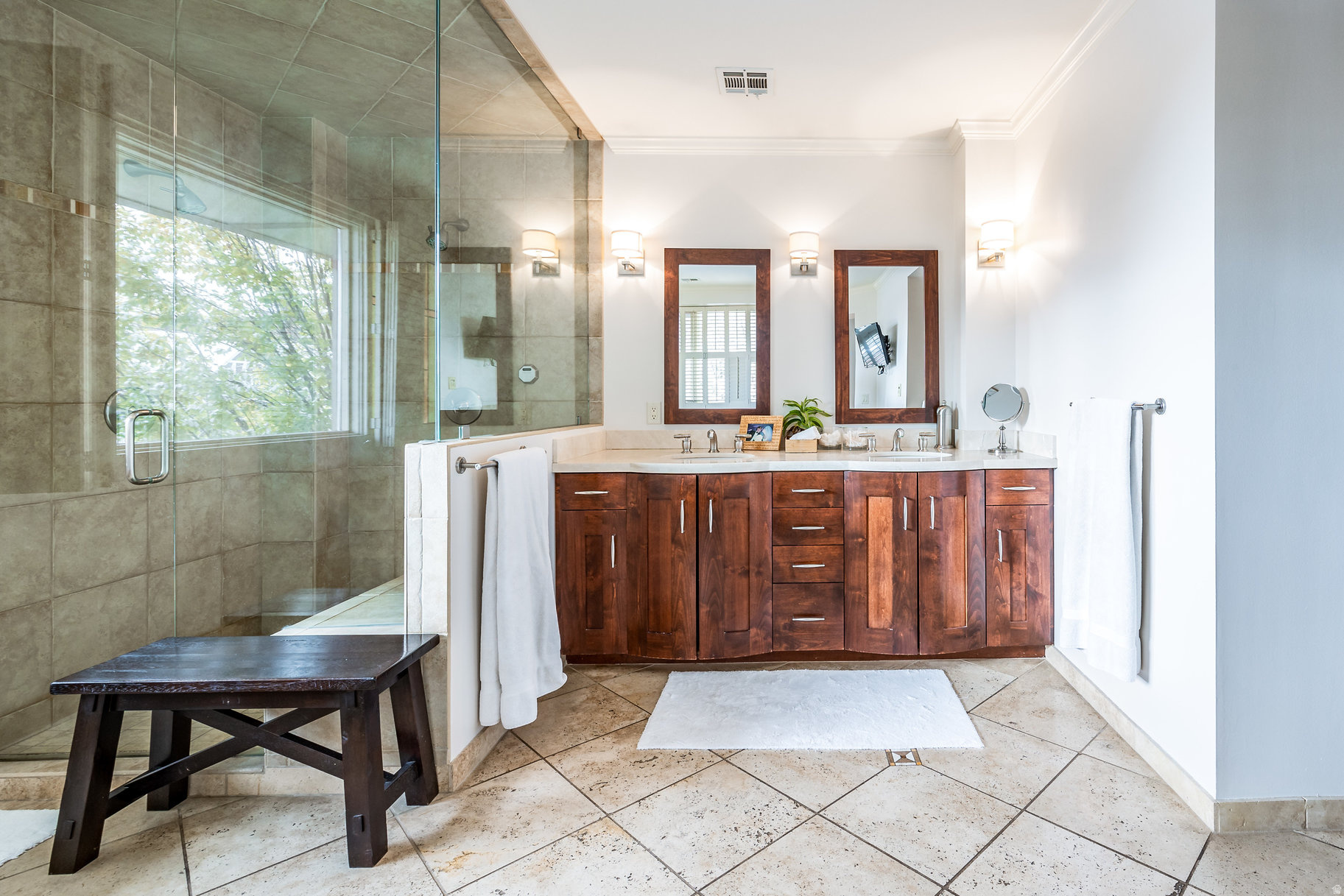 POPPERTON PLACE - Residential