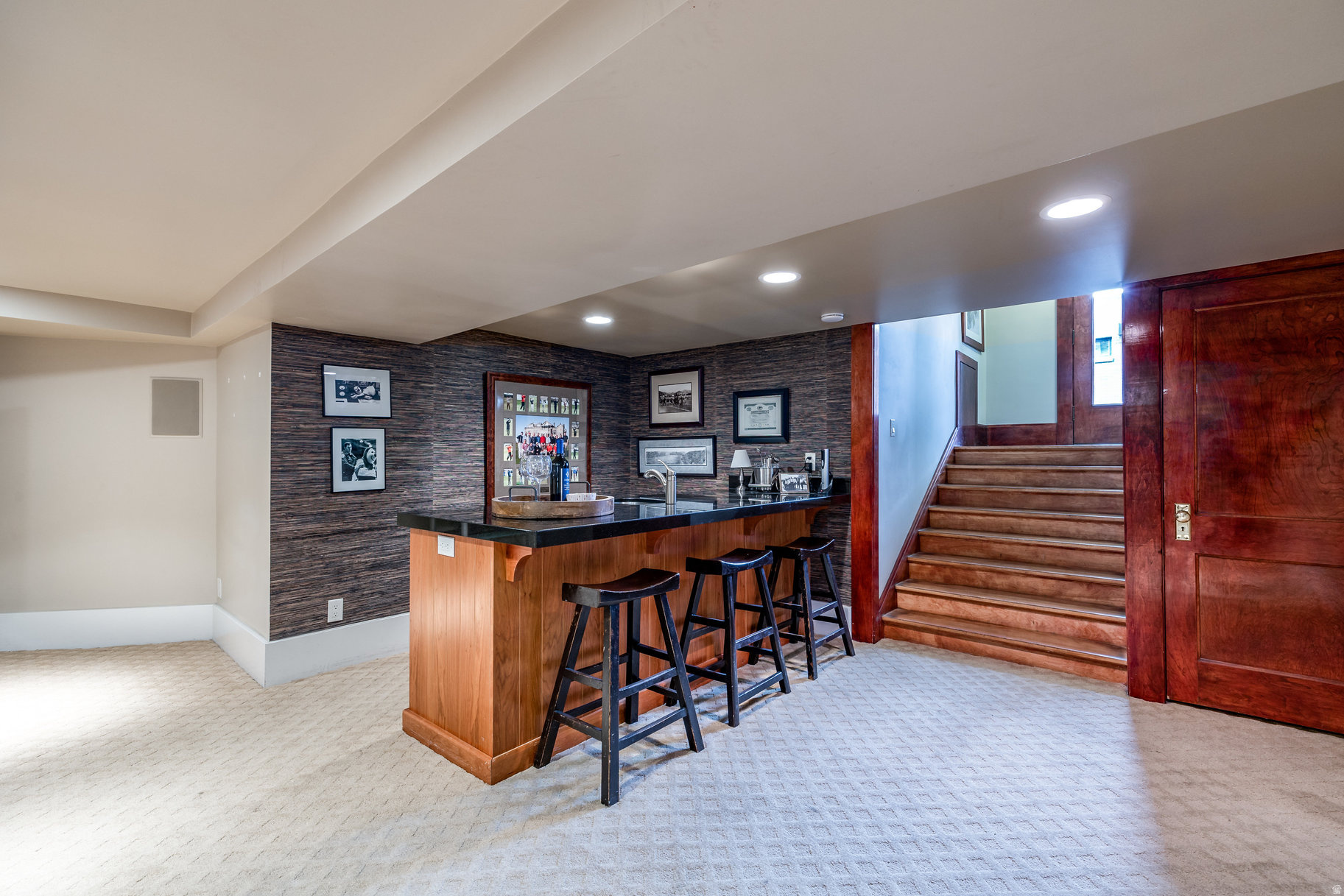 POPPERTON PLACE - Residential