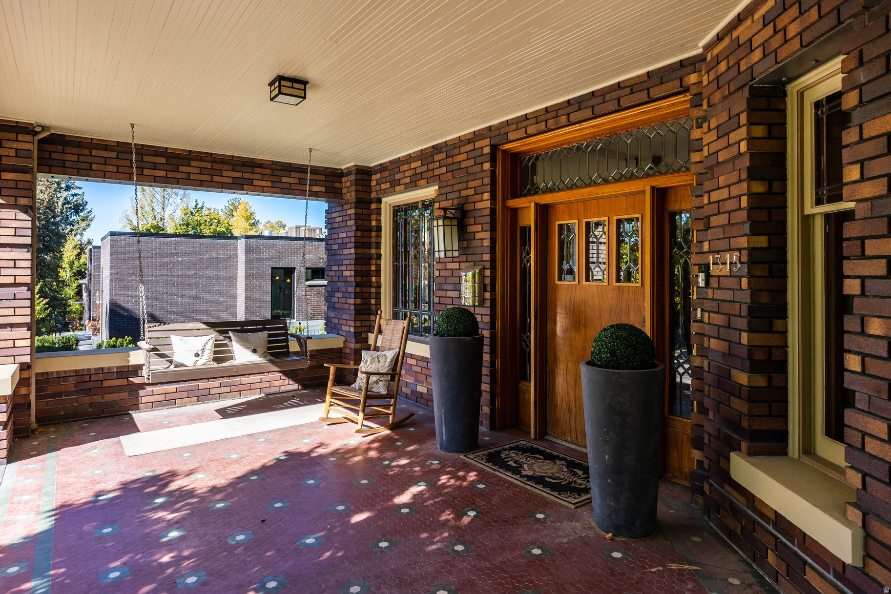 POPPERTON PLACE - Residential