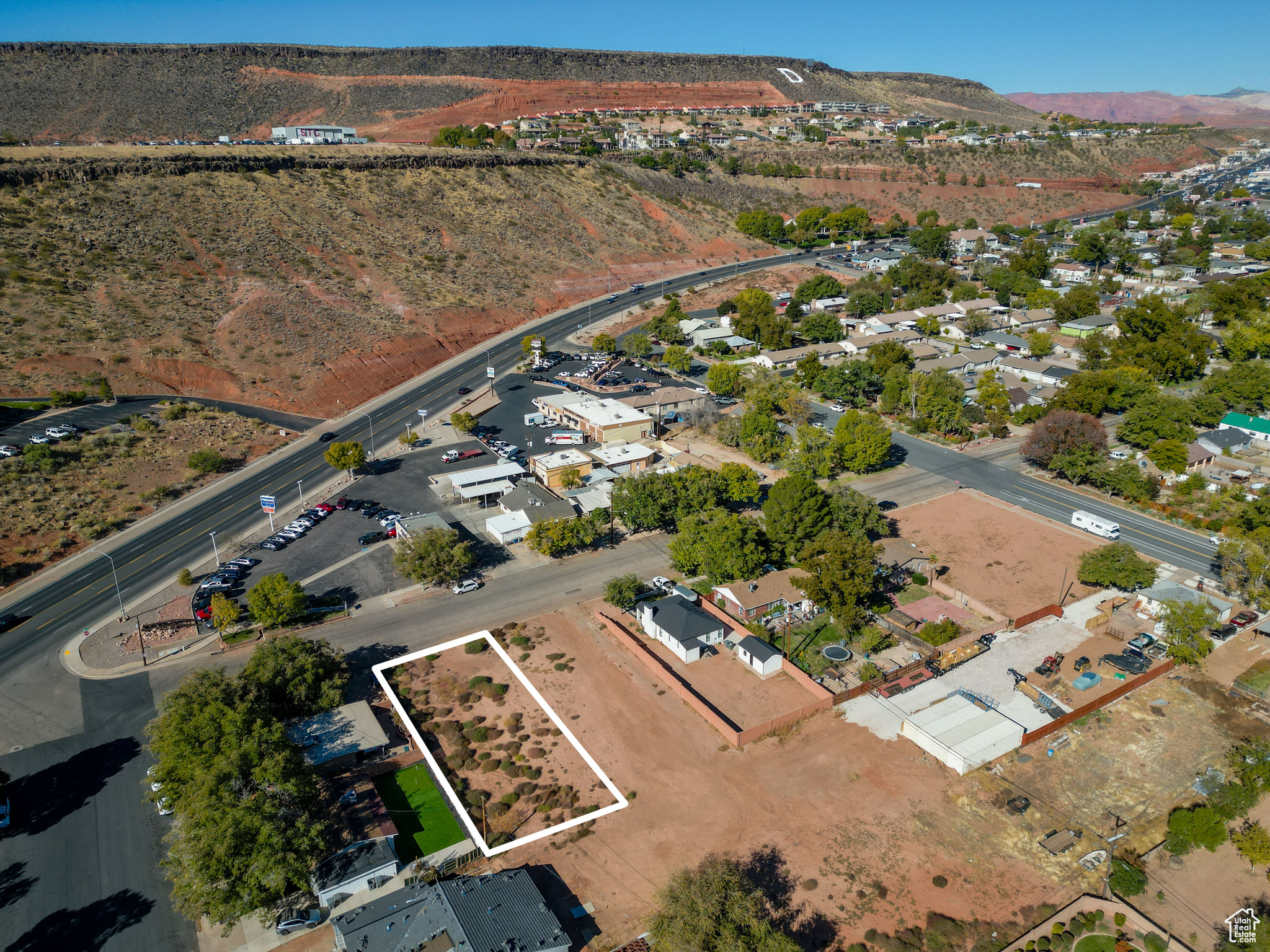 ST GEORGE CITY SURVEY - Land