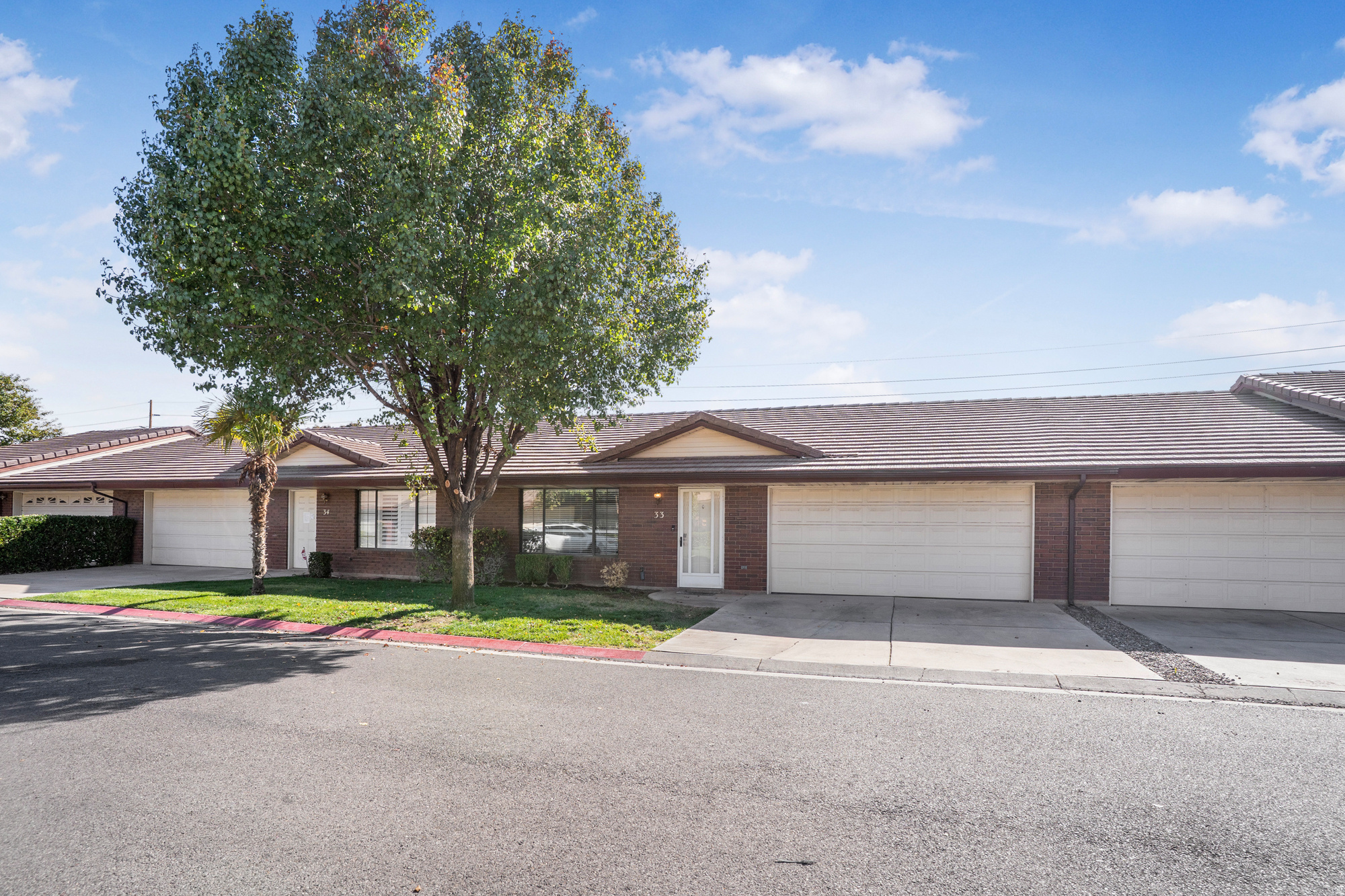 COTTONWOOD TH 4 - Residential
