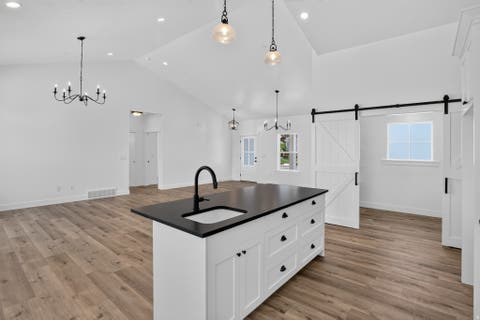 Tiny photo for 1257 N 1350 E, Mapleton, UT 84664 (MLS # 2176551)