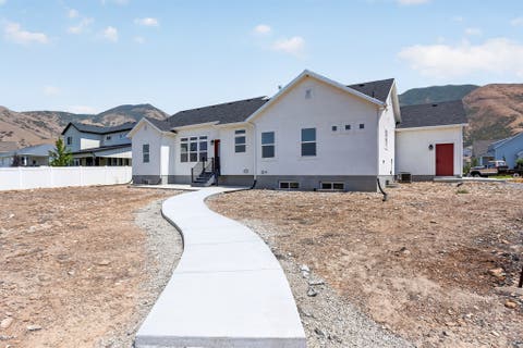 Tiny photo for 1257 N 1350 E, Mapleton, UT 84664 (MLS # 2176551)