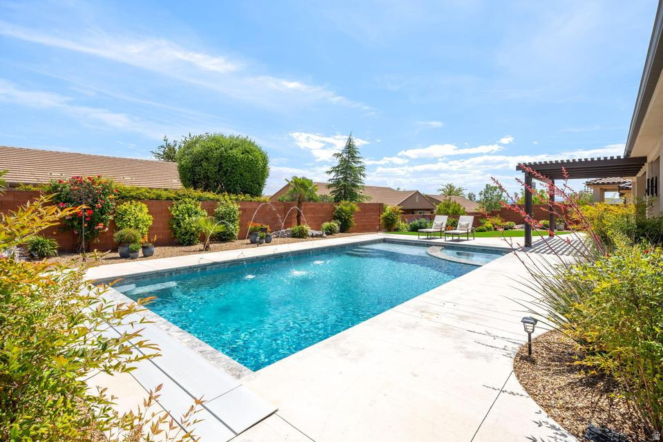 SANTARRA ESTATES - Residential