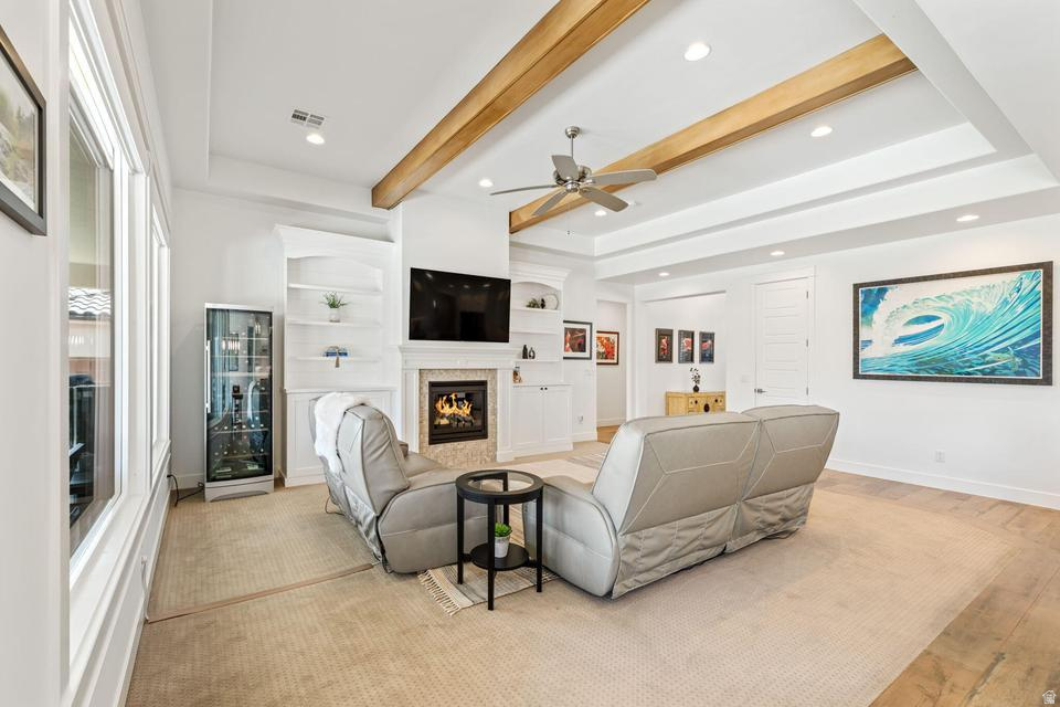 SANTARRA ESTATES - Residential