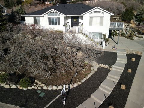 Photo of 10193 S MAJESTIC CANYON RD, Sandy, UT 84092 (MLS # 2156417)