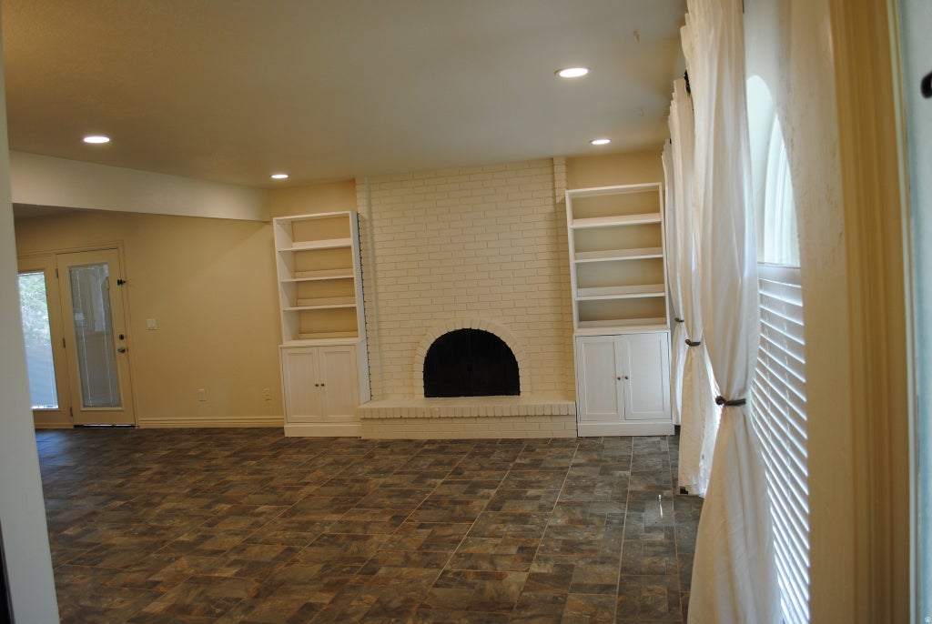 Photo of 9322 S SOLENA WAY, Sandy, UT 84093 (MLS # 2183804)