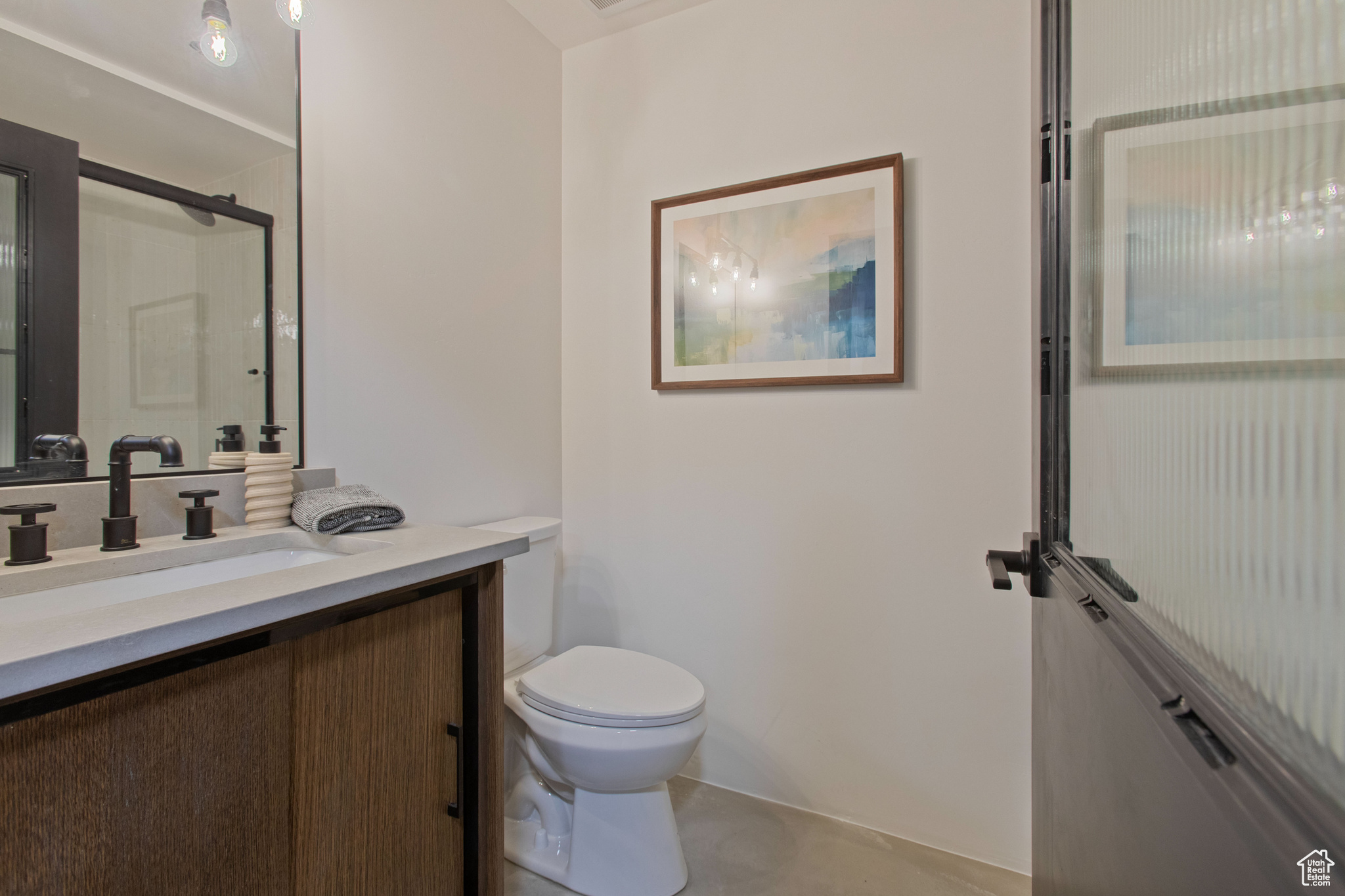 AMERICAN TOWERS CONDM - Residential