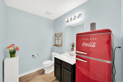 Tiny photo for 282 BEAUMONT DR, Kaysville, UT 84037 (MLS # 2145397)