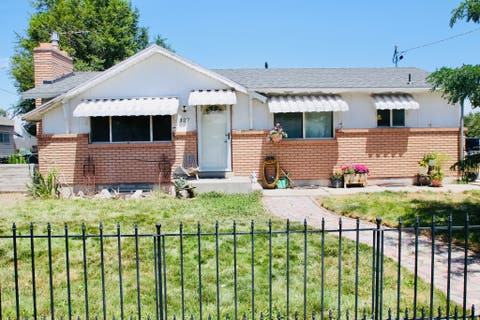 Photo of 327 E MAIN ST, Grantsville, UT 84029 (MLS # 2169745)