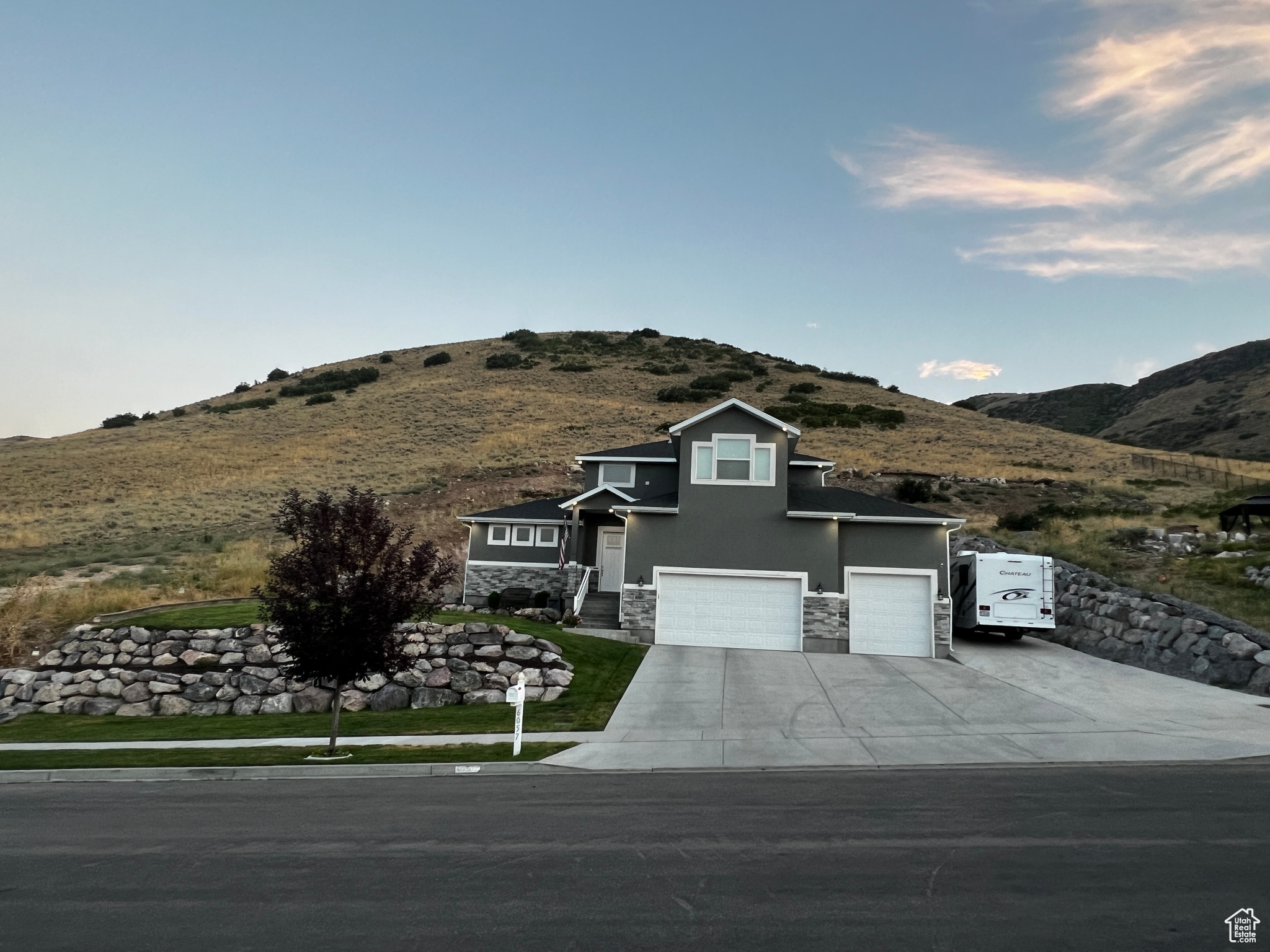 6057 W Herriman View Way Way, Herriman, Utah image 1