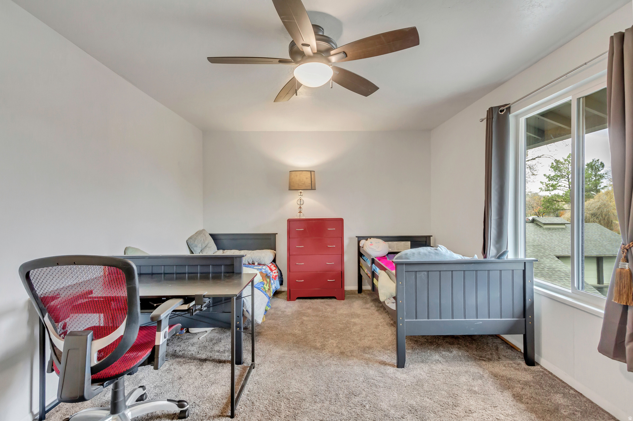 HIDDEN LAKE CONDM - Residential