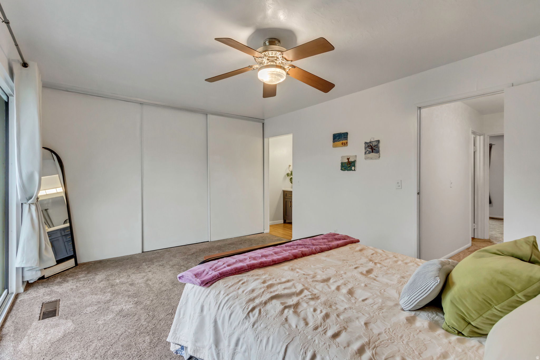 HIDDEN LAKE CONDM - Residential