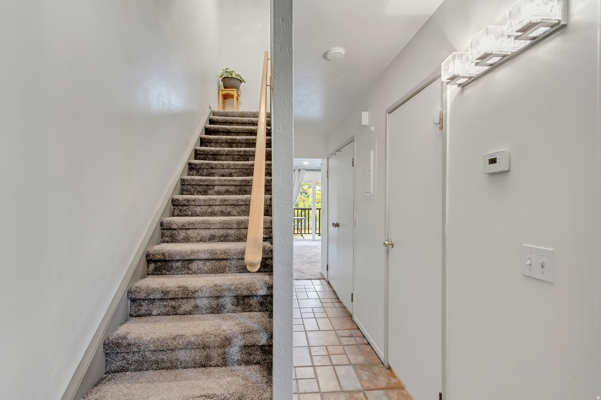 HIDDEN LAKE CONDM - Residential