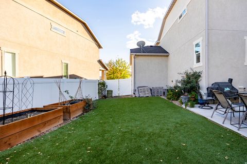 Tiny photo for 5434 W PEMBERTON LN, Herriman, UT 84096 (MLS # 2120089)
