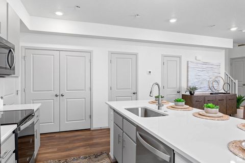 Tiny photo for 104 N RIVERSIDE DR #113, Saratoga Springs, UT 84045 (MLS # 2117430)