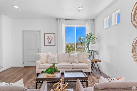 Tiny photo for 104 N RIVERSIDE DR #113, Saratoga Springs, UT 84045 (MLS # 2117430)