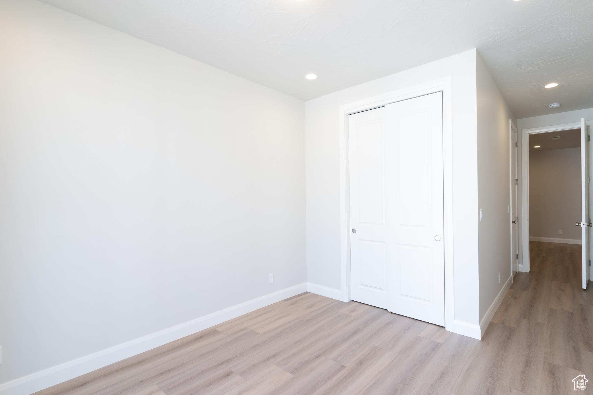 ATKINVILLE TOWNHOMES AT DESERT COLOR - Residential