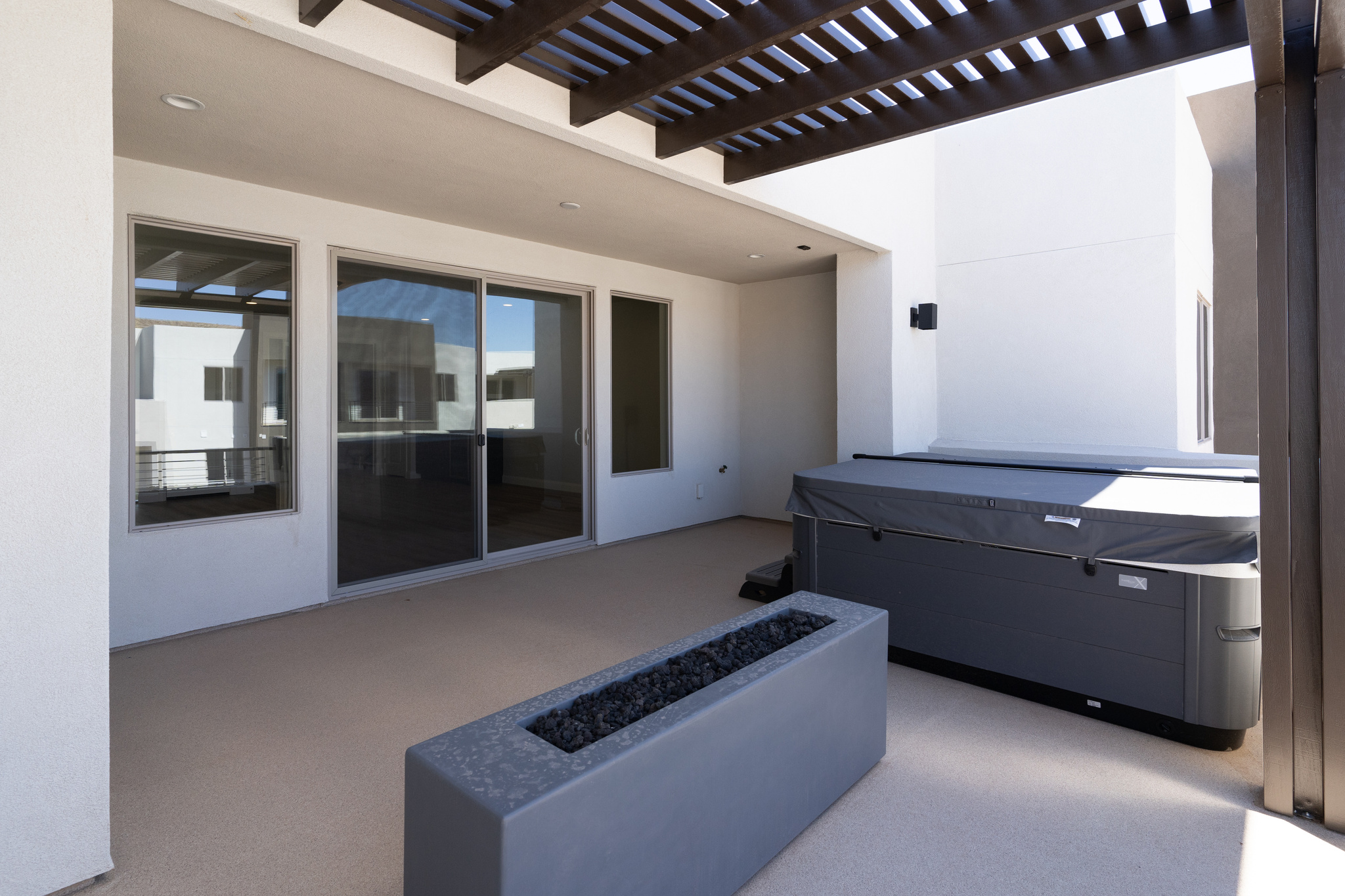 ATKINVILLE TOWNHOMES AT DESERT COLOR - Residential