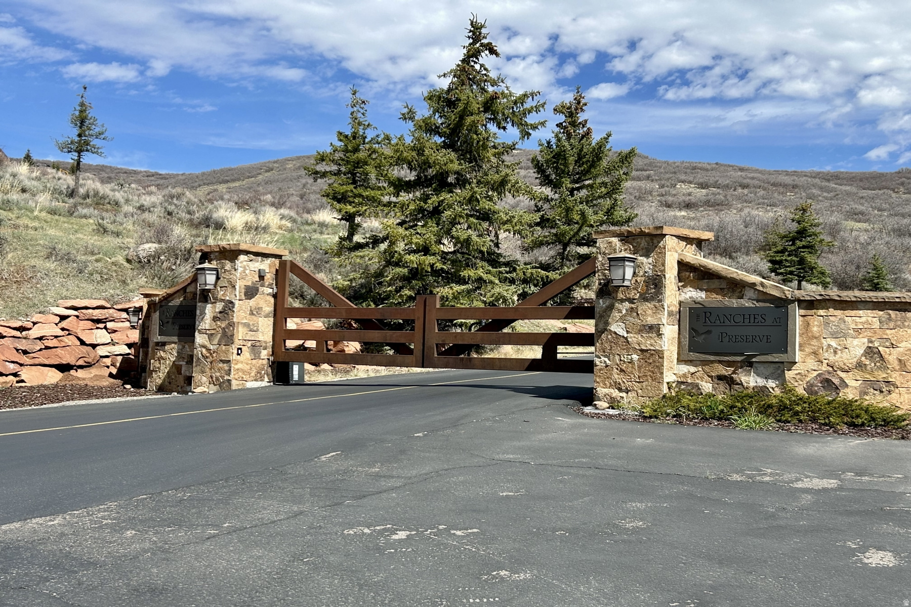 RANCHES AT THE PRESERVE - Land