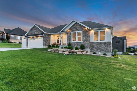 Tiny photo for 325 S AUTUMN BLAZE CIR, Woodland Hills, UT 84653 (MLS # 2094793)