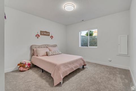 Tiny photo for 325 S AUTUMN BLAZE CIR, Woodland Hills, UT 84653 (MLS # 2094793)
