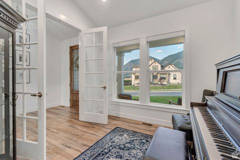 Tiny photo for 325 S AUTUMN BLAZE CIR, Woodland Hills, UT 84653 (MLS # 2094793)