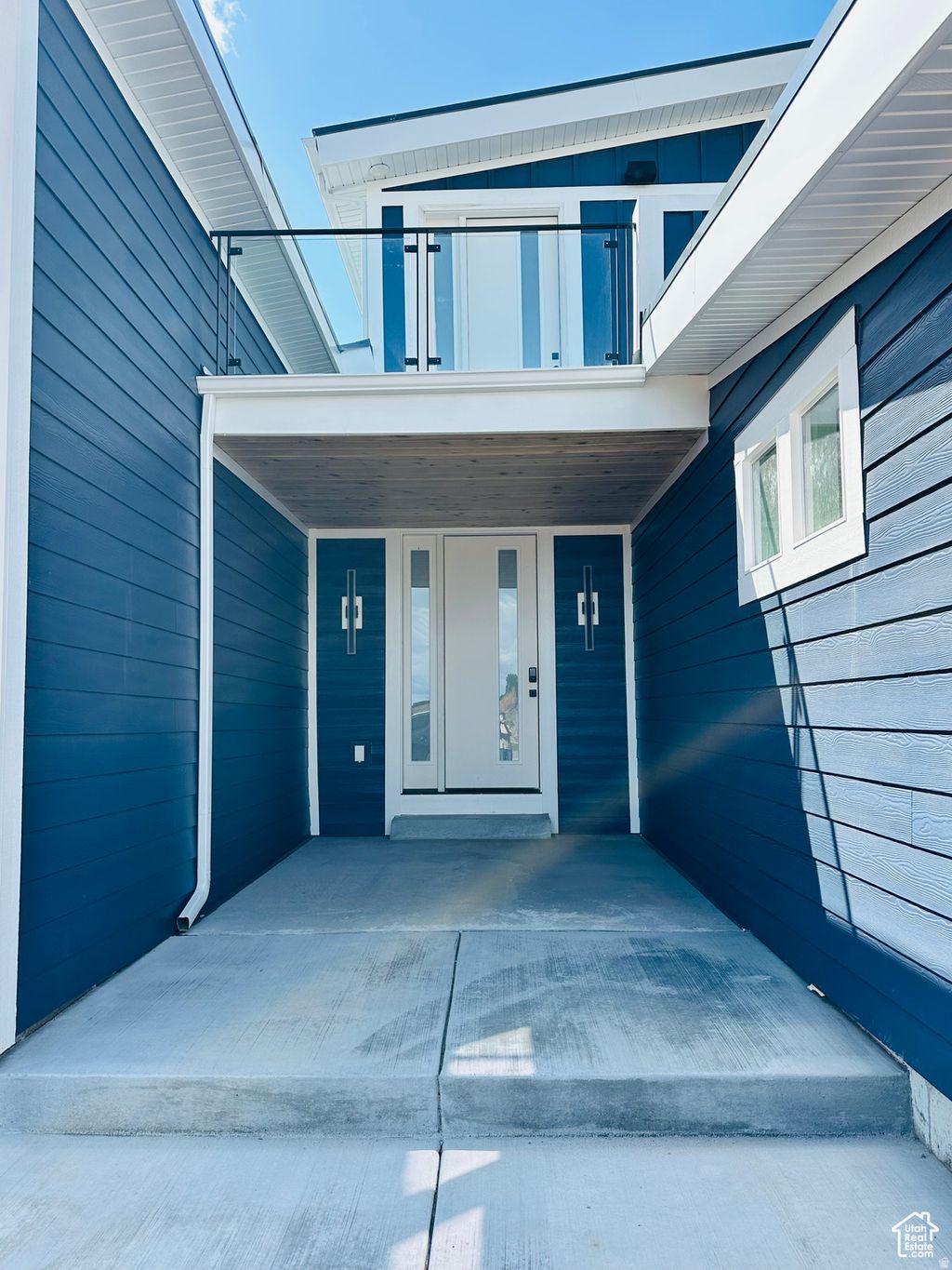 Photo of 2747 S COUNTRY CLUB WAY, Garden City, UT 84028 (MLS # 2136869)