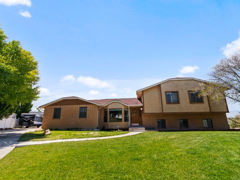 Tiny photo for 11356 S RICK CIR, South Jordan, UT 84095 (MLS # 2169724)