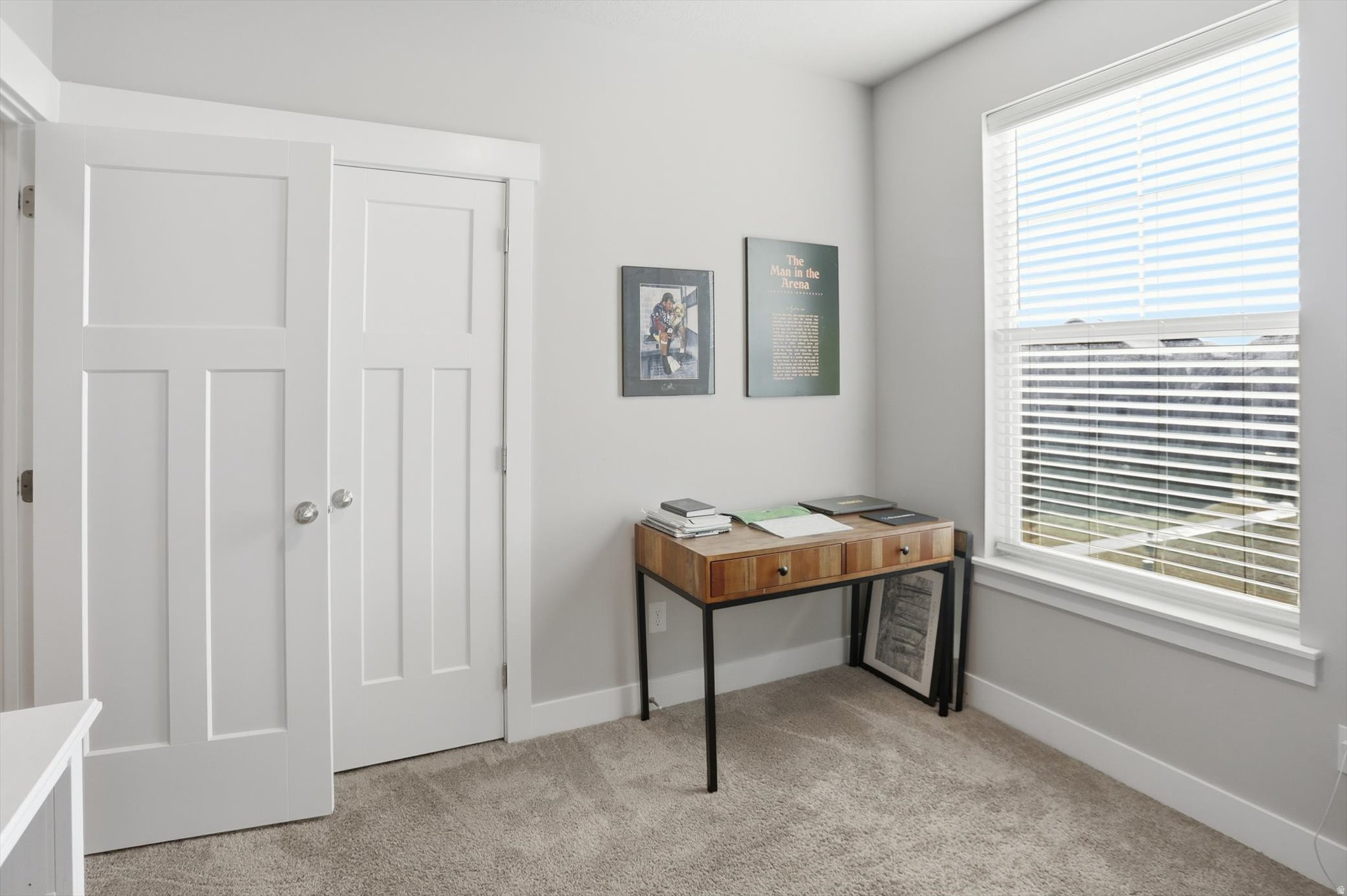 LAKE FRONT - Residential