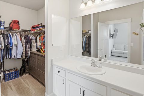 Tiny photo for 338 W 460 N, Vineyard, UT 84059 (MLS # 2131932)