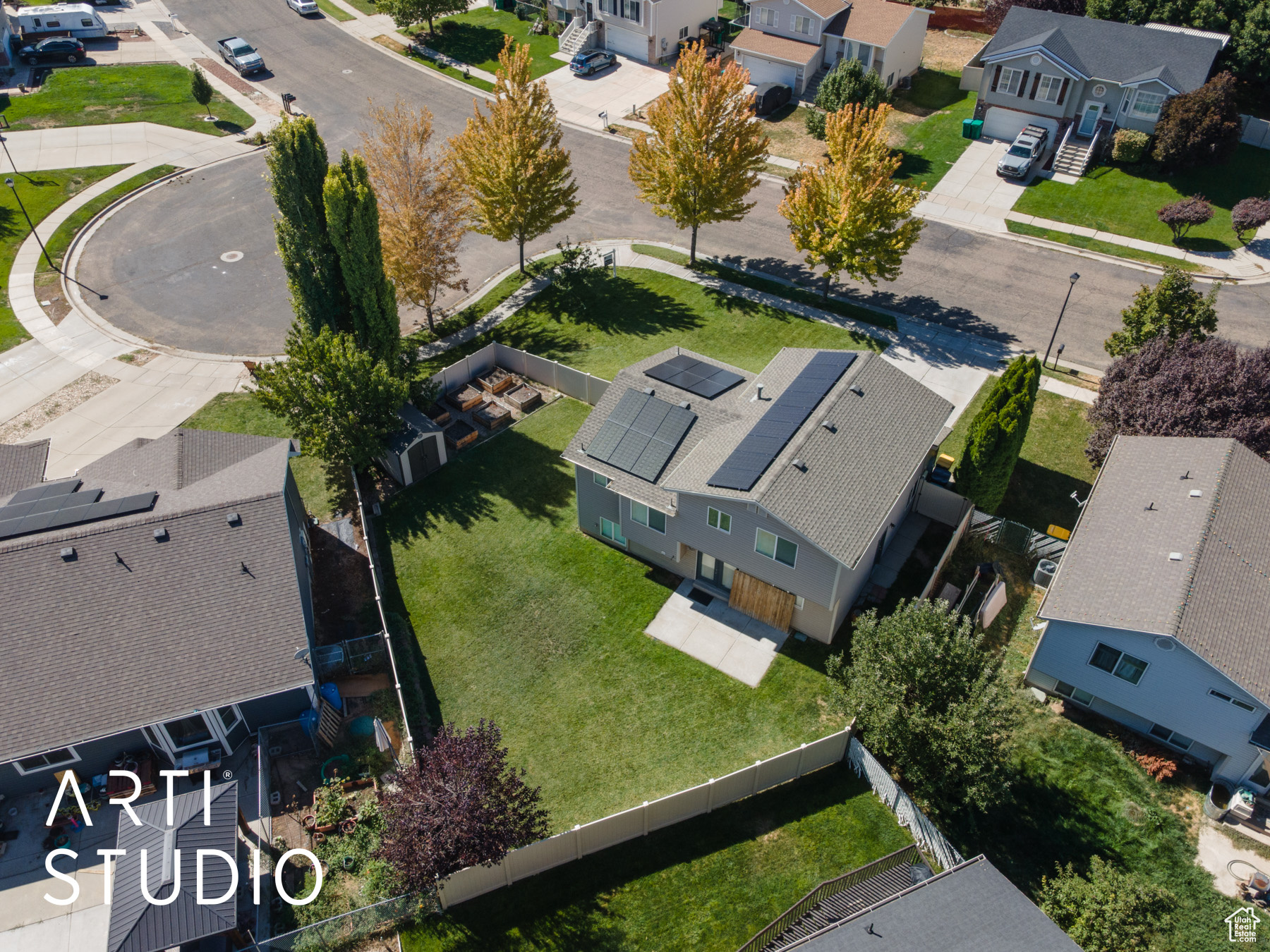 WEST PARK VILLAGE PL - Residential