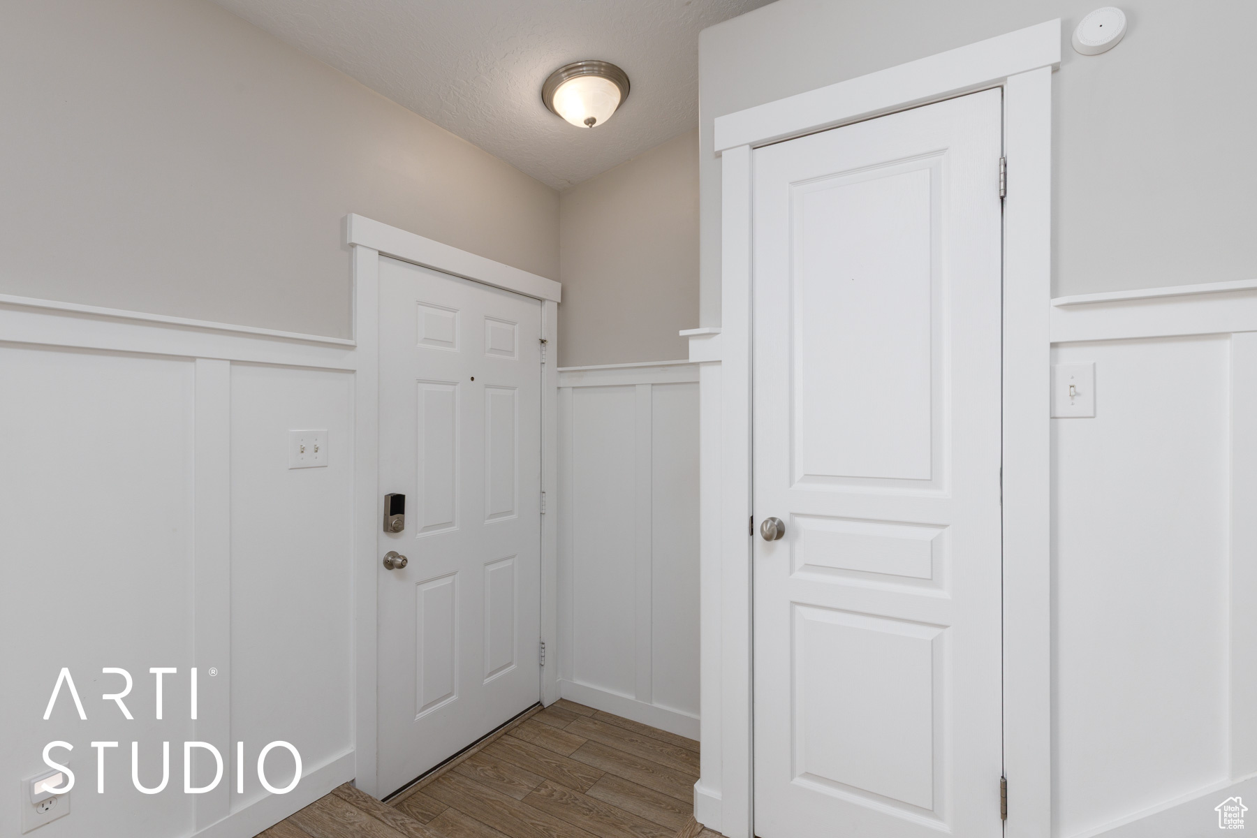 WEST PARK VILLAGE PL - Residential