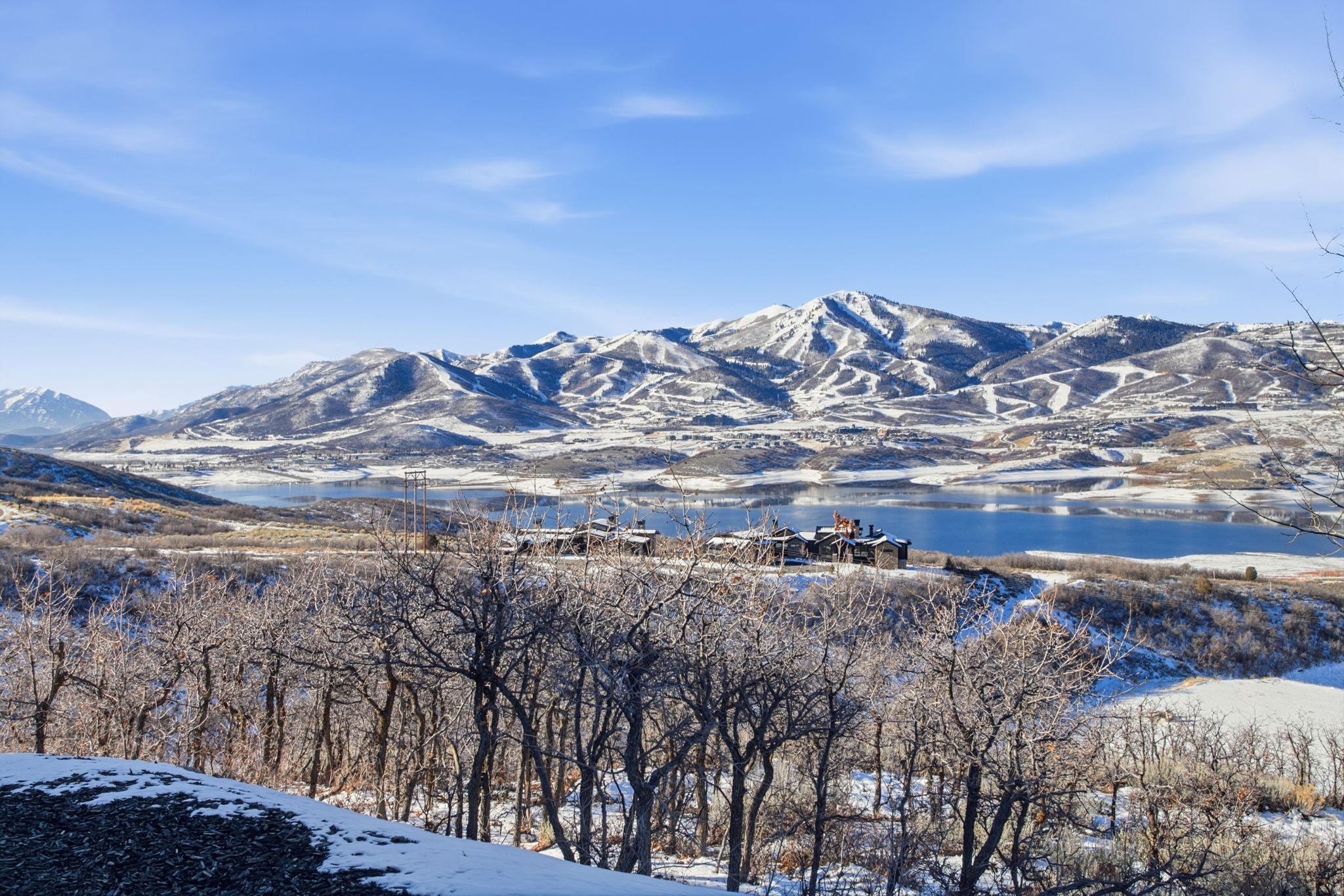 HIDEOUT/SILVER SKY - Residential