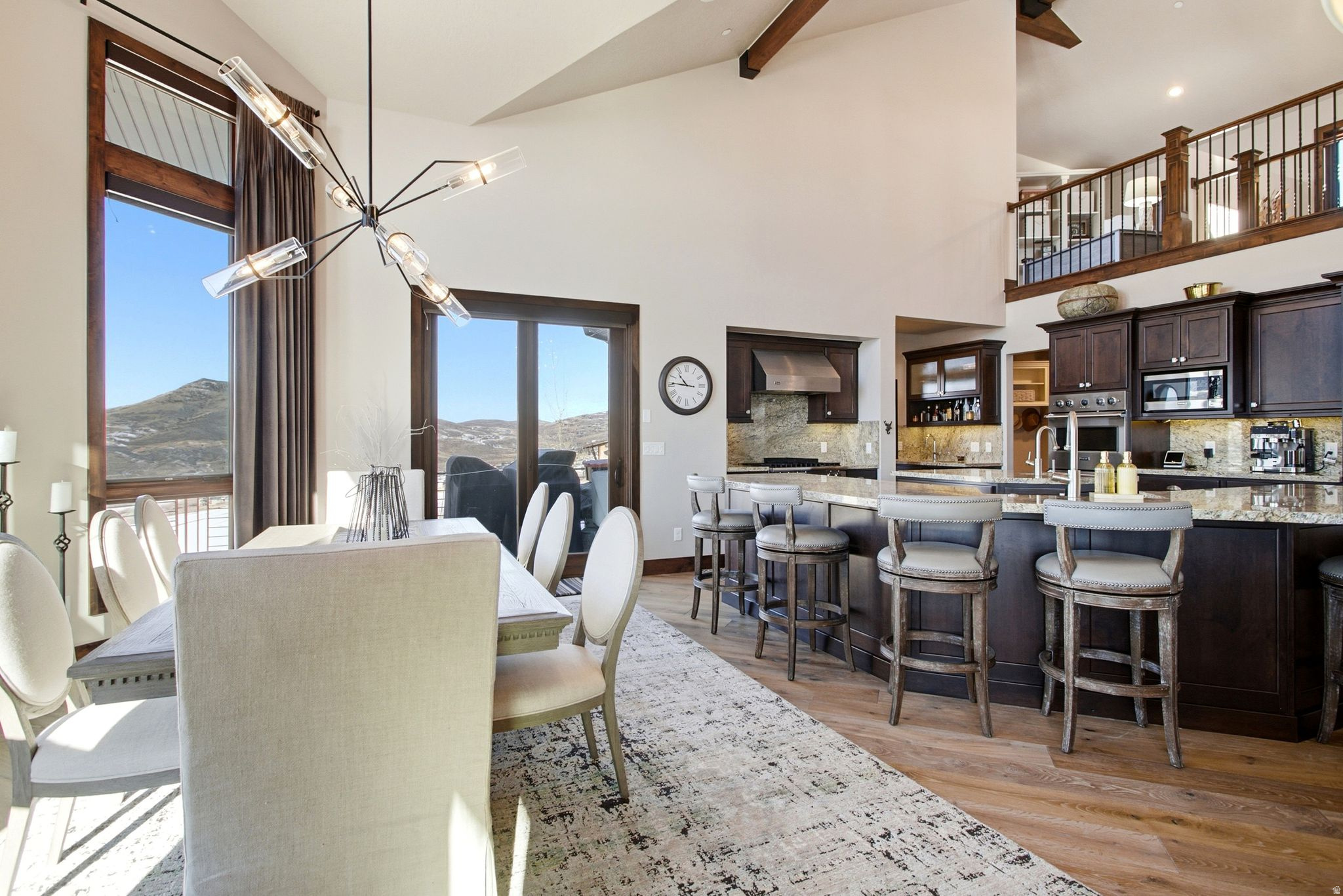 HIDEOUT/SILVER SKY - Residential